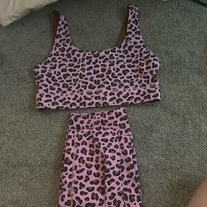 Fabletics work out set. Large